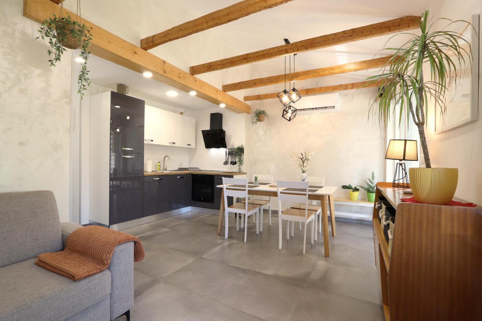 Holiday House "Laurus Garden" With Private Parking Μεντουλίν Εξωτερικό φωτογραφία